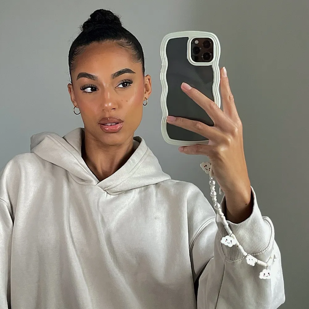 Curvy Phone Case - Cream Anti Shock Layer