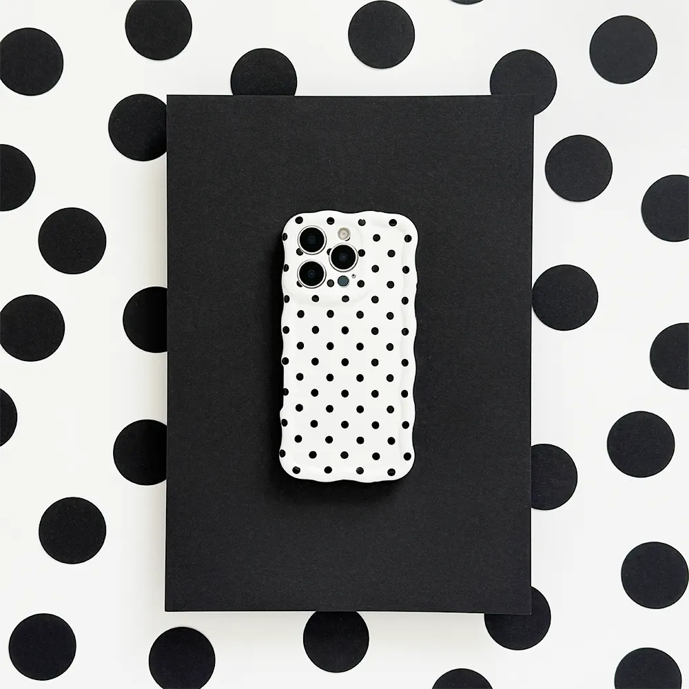 Premium Touch Comfort Style Wavy Phone Case - White Polka Dot