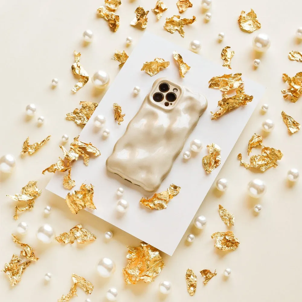 3D Pearl Phone Case - Gold Travel Companion