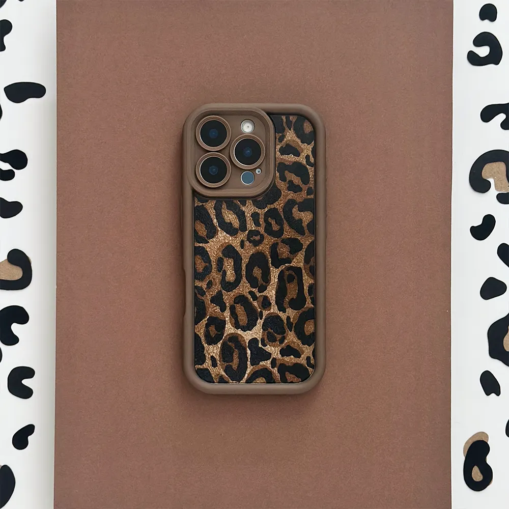 Modern Accent Compact Texture Layer Mocha Leopard Phone Case