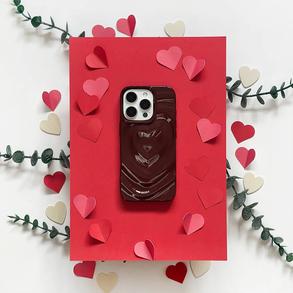 Flexible Fit Luxury Feel Melting Heart Phone Case - Burgundy