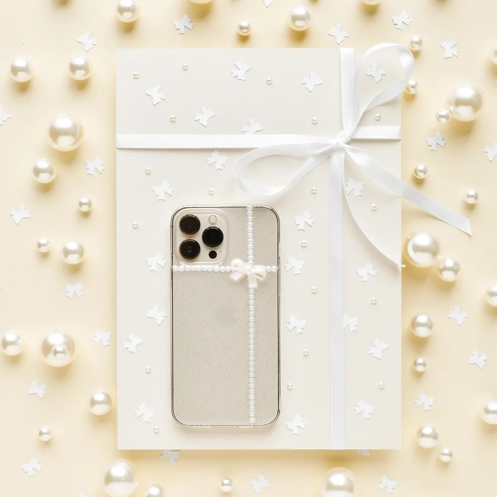 Protective Detailing Edge Textured Comfort Clear Pearl Bow Phone Case