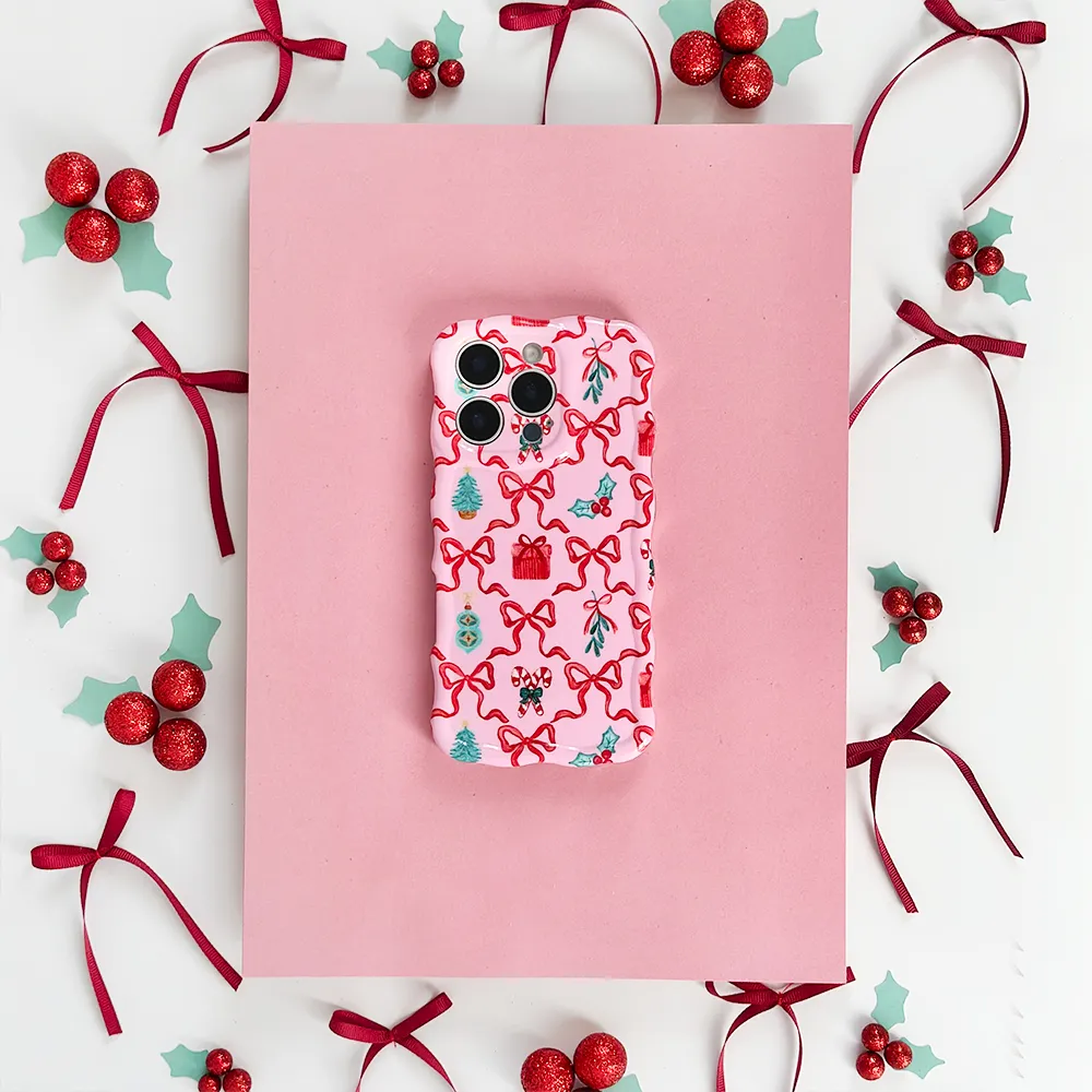 Durable Surface Design Wavy Phone Case - Christmas Kisses