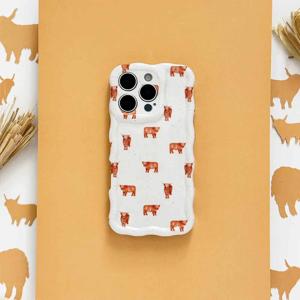 Wavy Phone Case - Highland Cow Shock Frame Refined Style