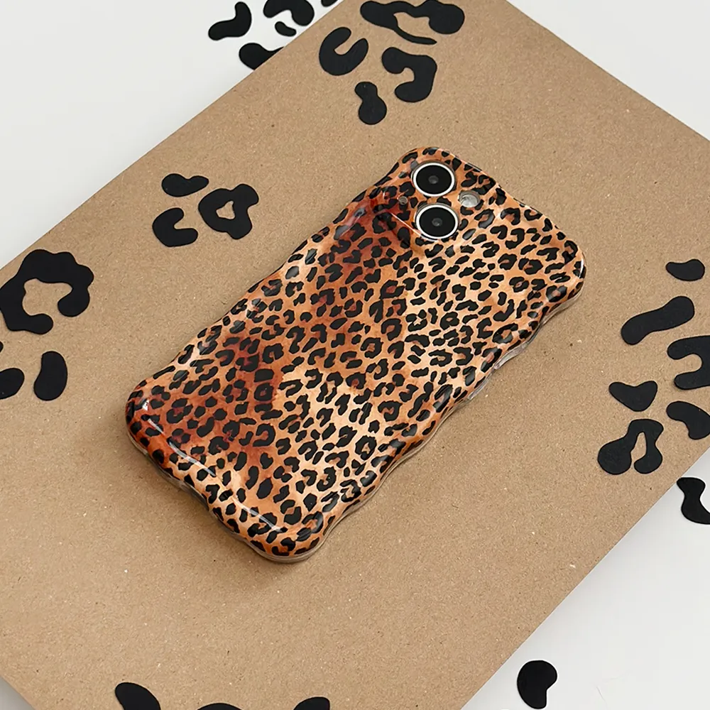 Portable Shield Wavy Phone Case - Leopard